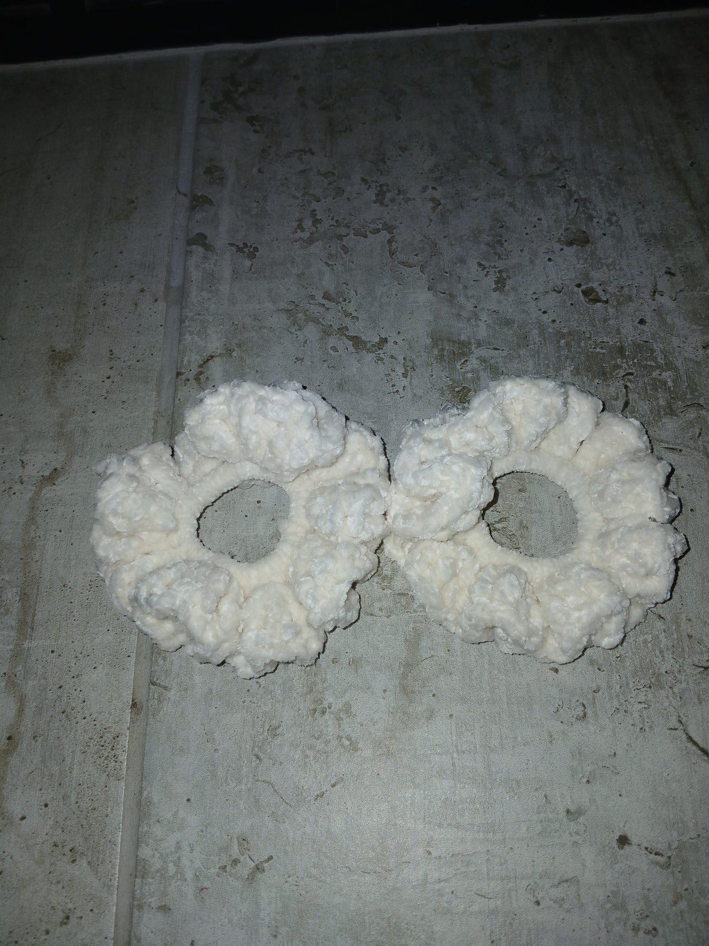 Angel Scrunchies (2 Pack)