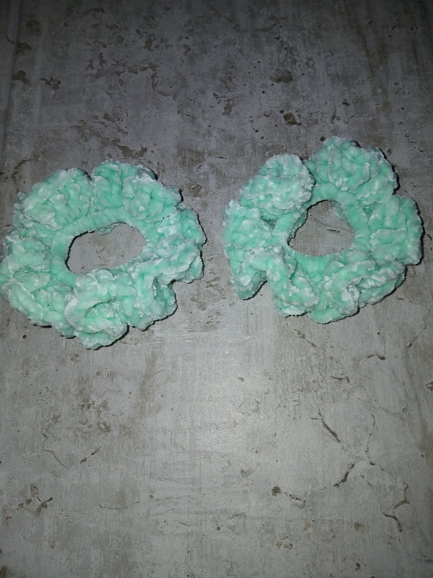 Tint of Mint Scrunchies (2 Pack)